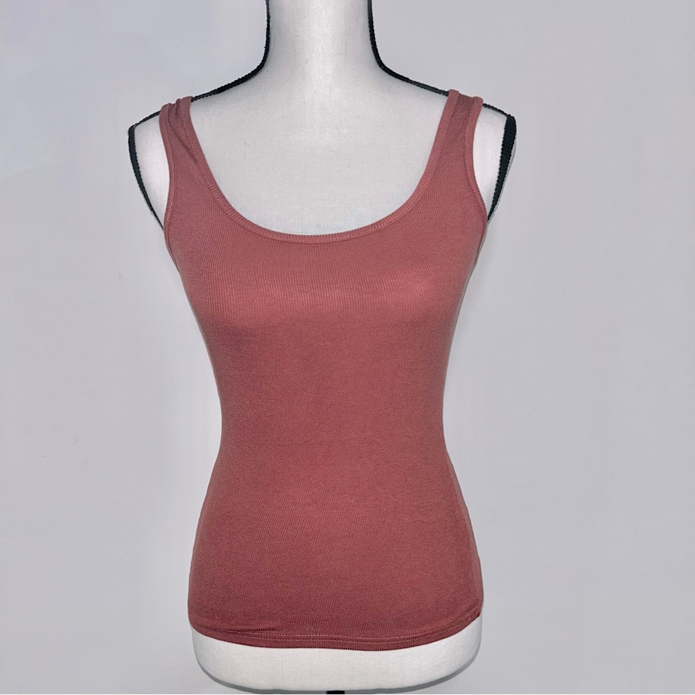 Lulu’s Basic Summer Tank Top Ribbed Knit Sleeveless Scoop Neck